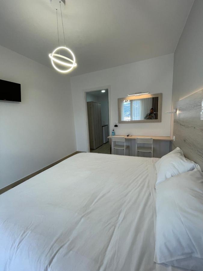 Hotel Anthousa Samos Town Eksteriør billede